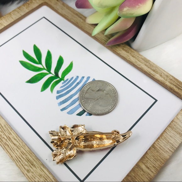 Only ships with $15 orders. Beets Enamel Brooch - Picture 3 of 4